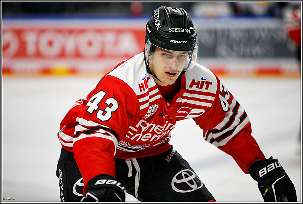 PENNY DEL; Koelner Haie- Red BUll Muenchen; Koeln, 08.11.2022